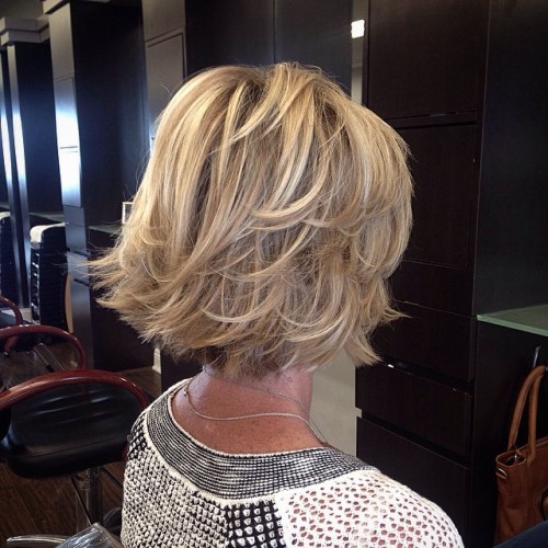 The Best Haircut for a 65 Year Old Woman