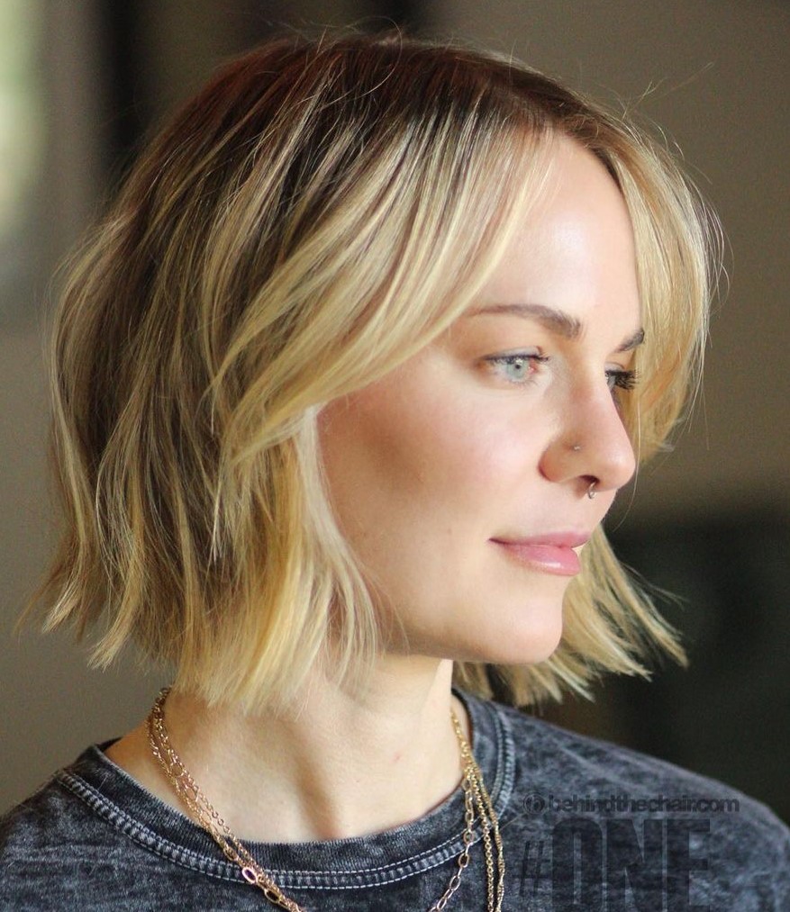 Charming Layered Bob with Highlights