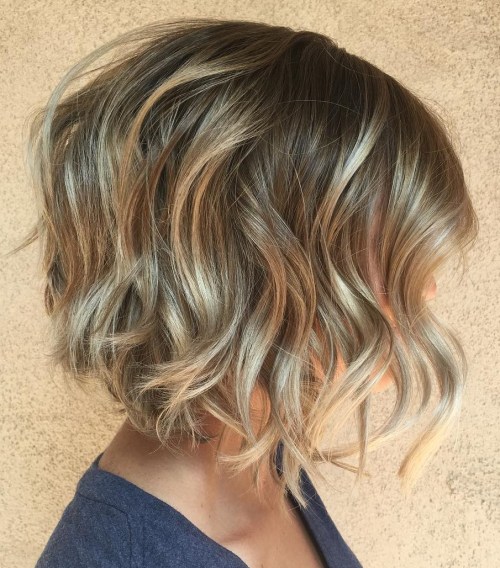 Wavy Bob with Ash Blonde Highlights
