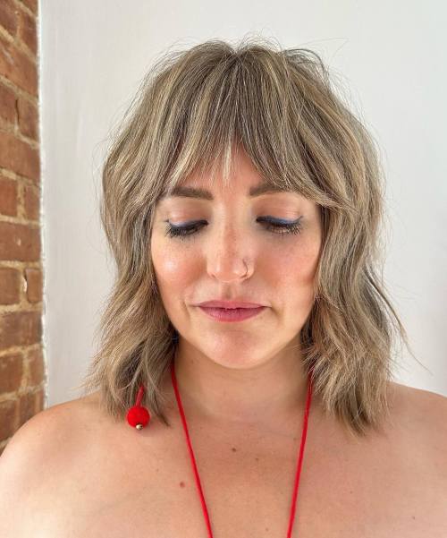 Crisp Collarbone Shattered Shag