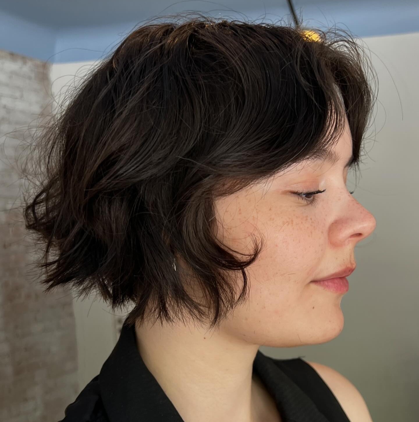 Short Wavy Bob for Thick Hair