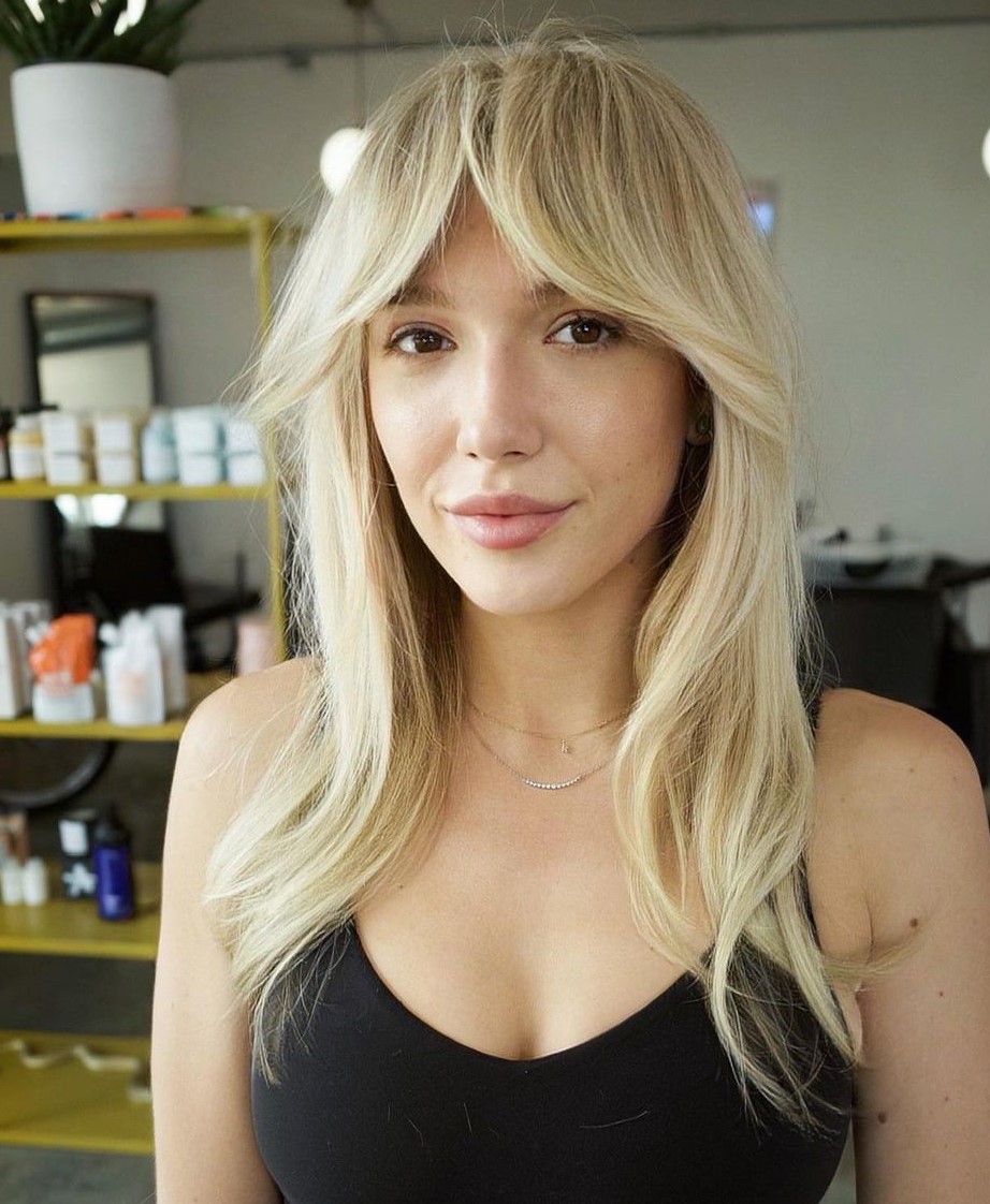 Long Straight Light Blonde Hair with Bottleneck Bangs