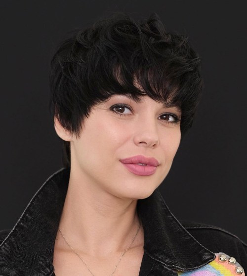 Thick Shaggy Mullet for Round Faces