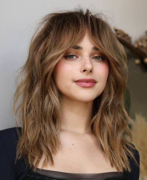Medium Wavy Golden Bronde Wolf Cut