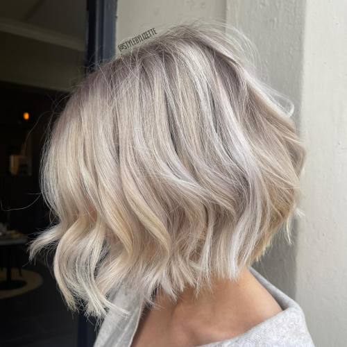 Disheveled Light Beige Blonde Bob