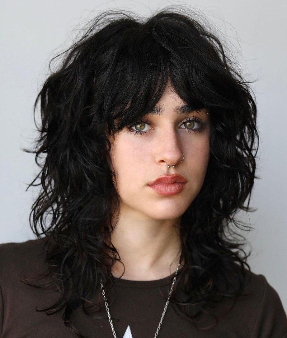 Wolf Cut with Curtain Bangs on Medium Wavy Hair