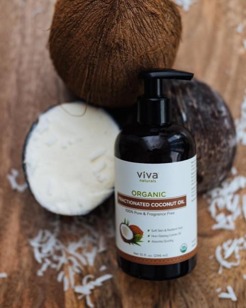 Liquid Fractional Coconut Oil to Use as Carrier Oil for Hair